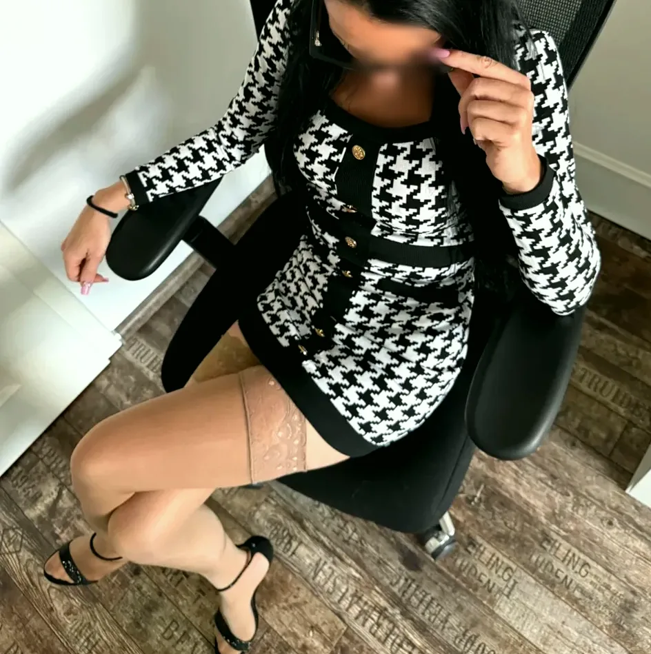 Christina, 39